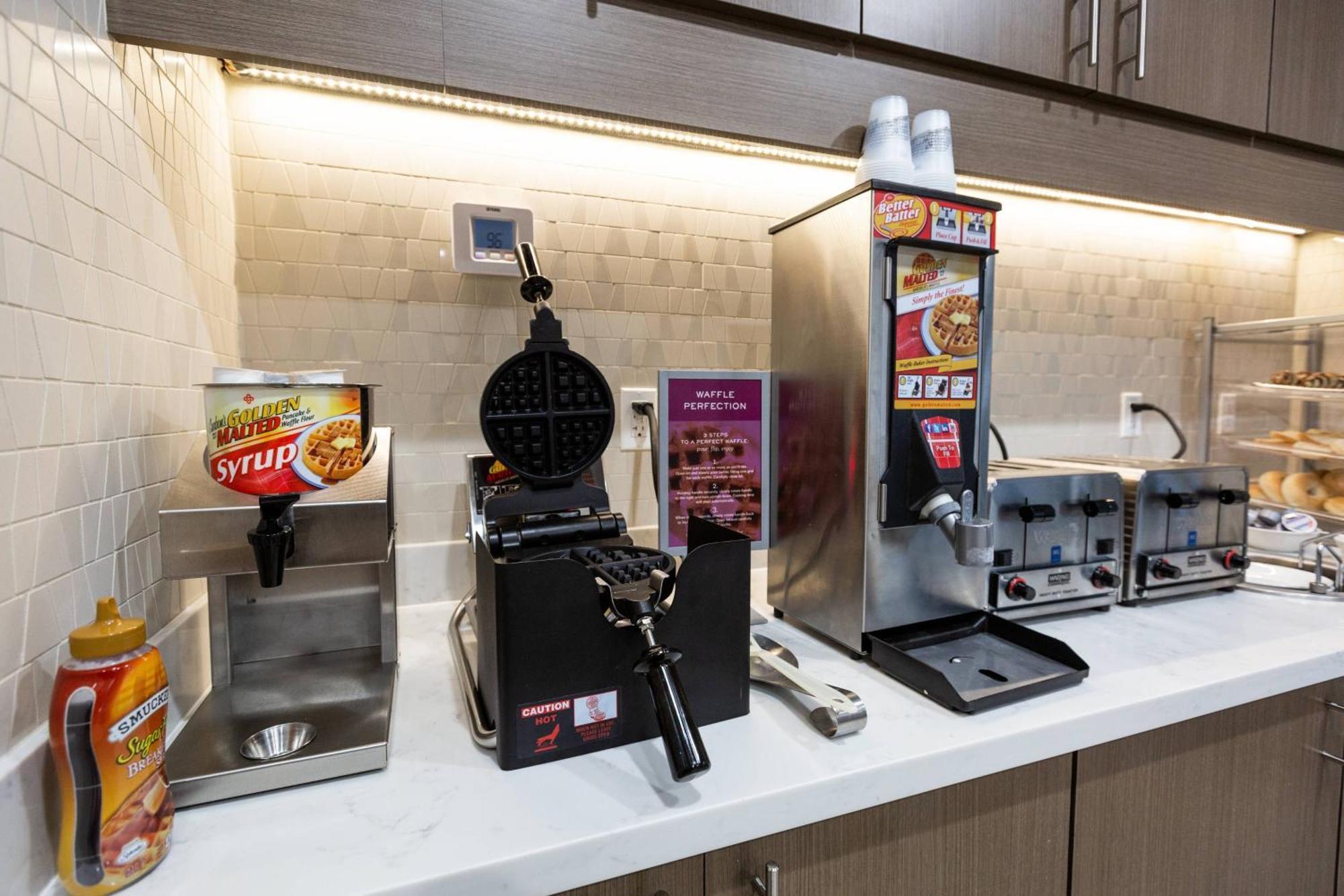 Residence Inn By Marriott Oklahoma City Airport Buitenkant foto